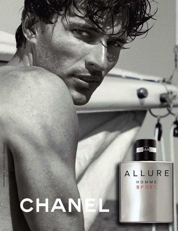 Allure Homme Sport Eau Extrême - Eau de Parfum - Pour Hommes